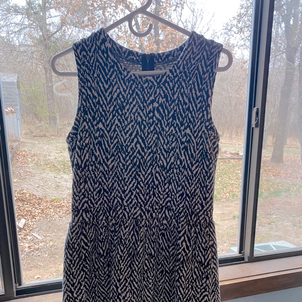 Dress, medium
